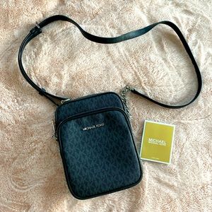 Brand New Michael Kors Crossbody